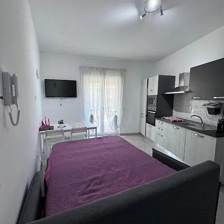 Blu Mare Di Frank A Montauro * Calalunga-Pietragrande