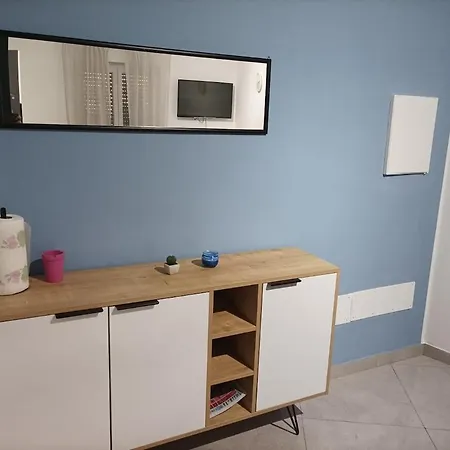 Blu Mare Di Frank A Montauro Apartment *