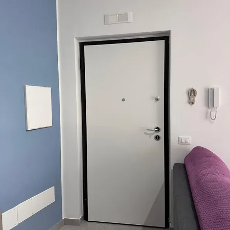 Blu Mare Di Frank A Montauro Apartment