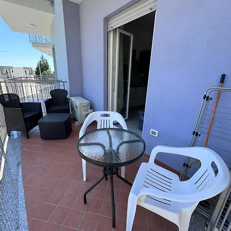 Blu Mare Di Frank A Montauro