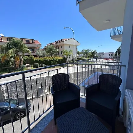 Blu Mare Di Frank A Montauro Calalunga-Pietragrande