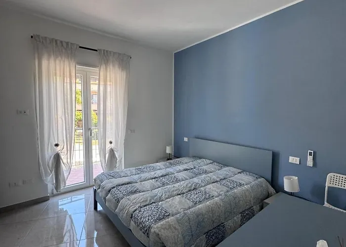 Blu Mare Di Frank A Montauro *