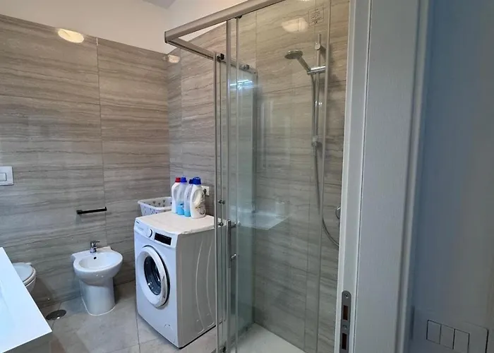 Blu Mare Di Frank A Montauro